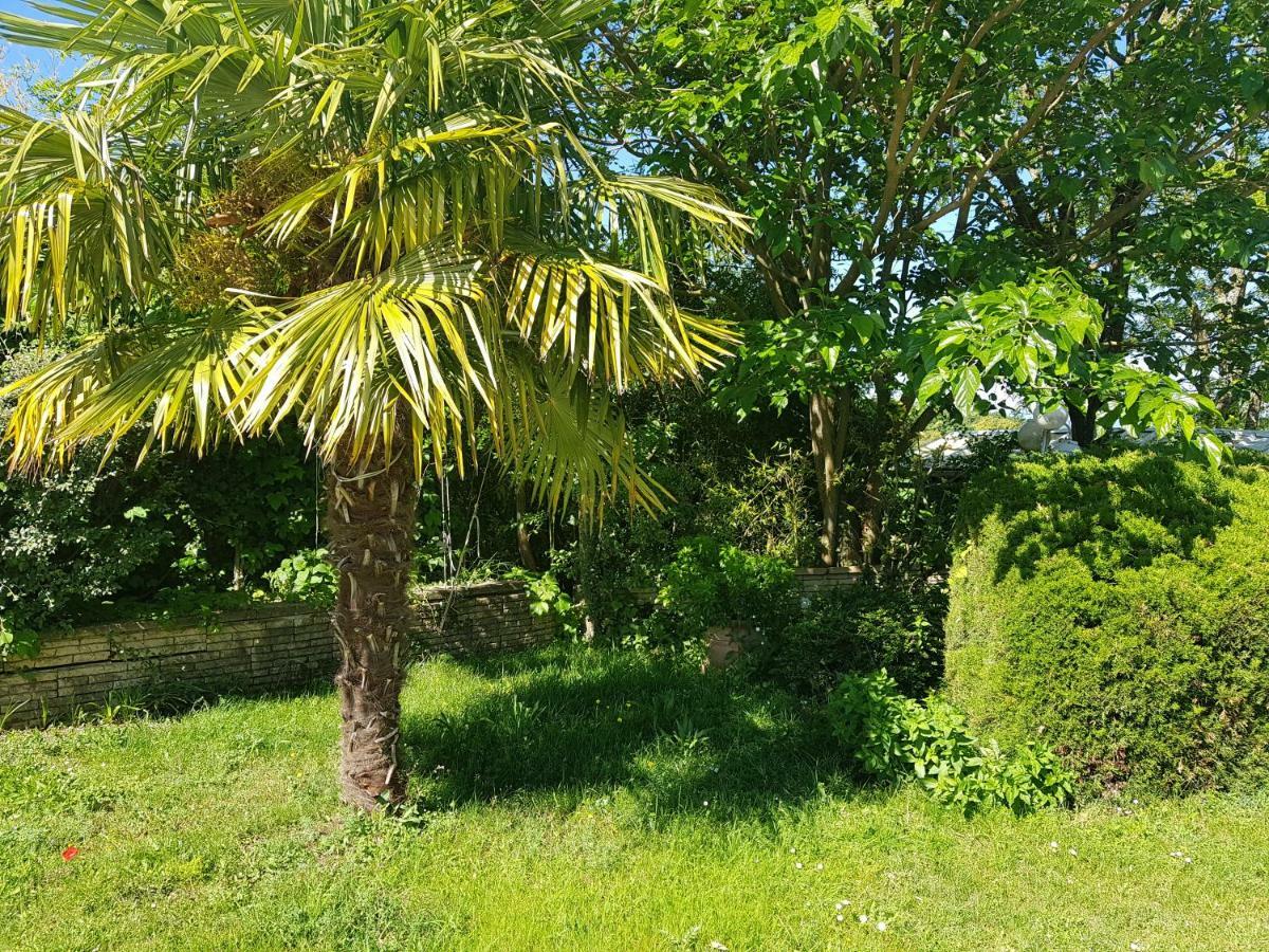 L'Houstalet Des Serniers Claveyson Esterno foto