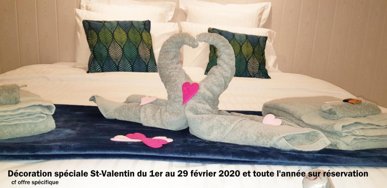 L'Houstalet Des Serniers Claveyson Esterno foto